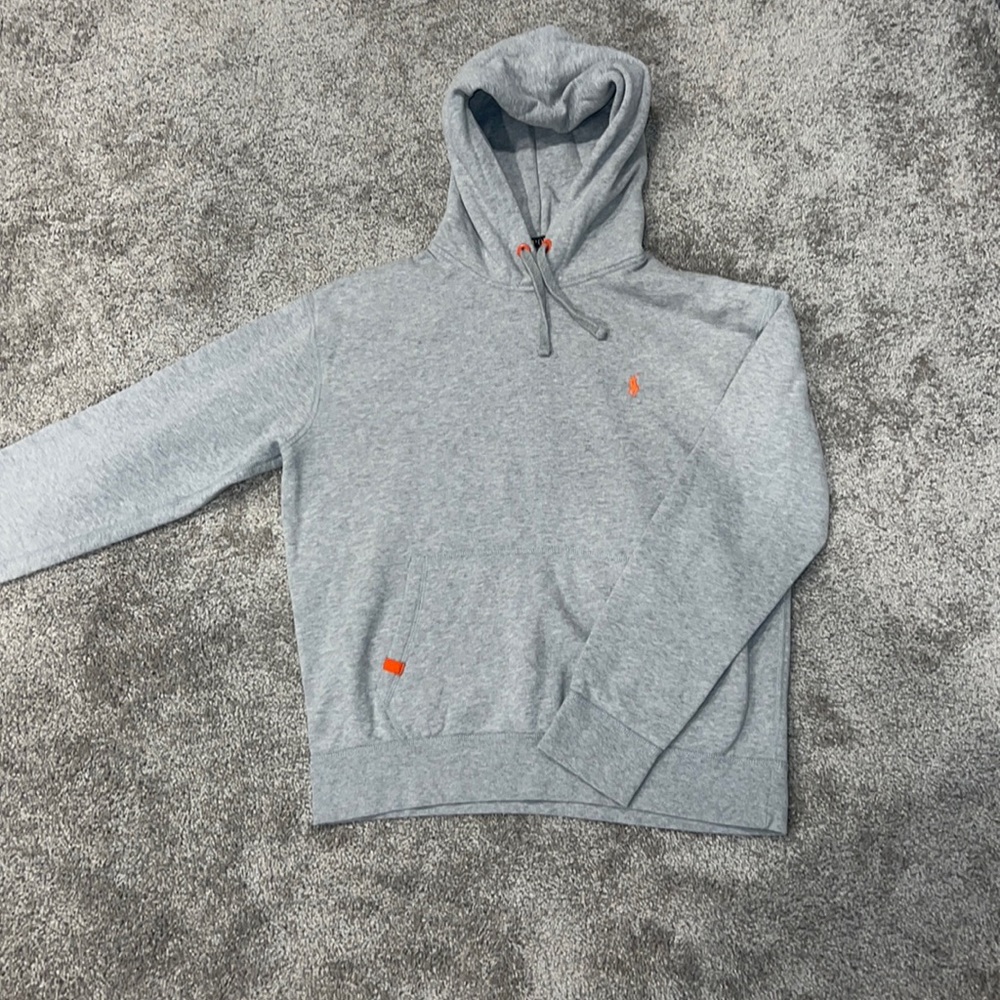 Condition is 8.5/10….Gently used…no stains, still looks brand new